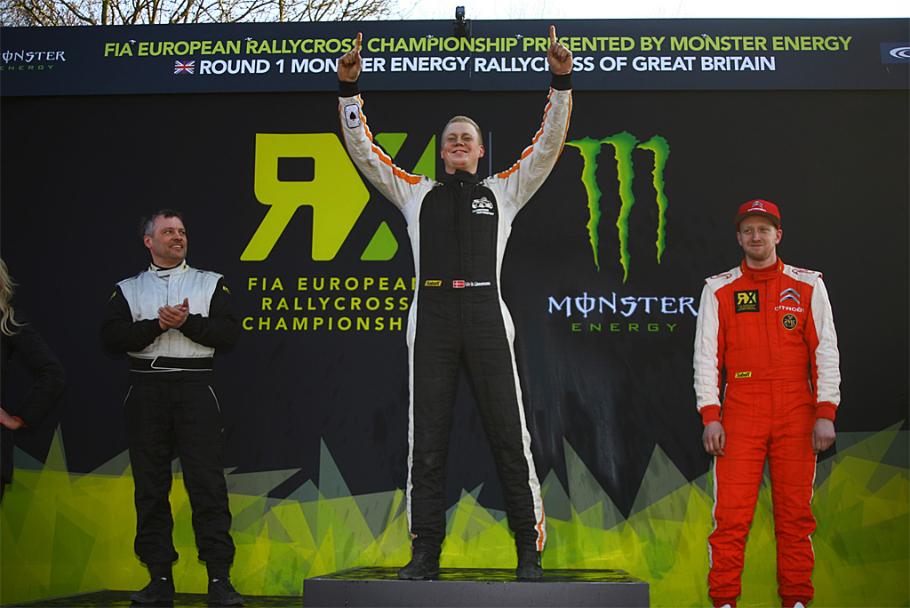 Ulrik Linnemann og hans rallycross team åbnede 2013 Europamesterskabet med en sejr på Lydden Hill race circuit i England
(Foto: Jakub Nitka)